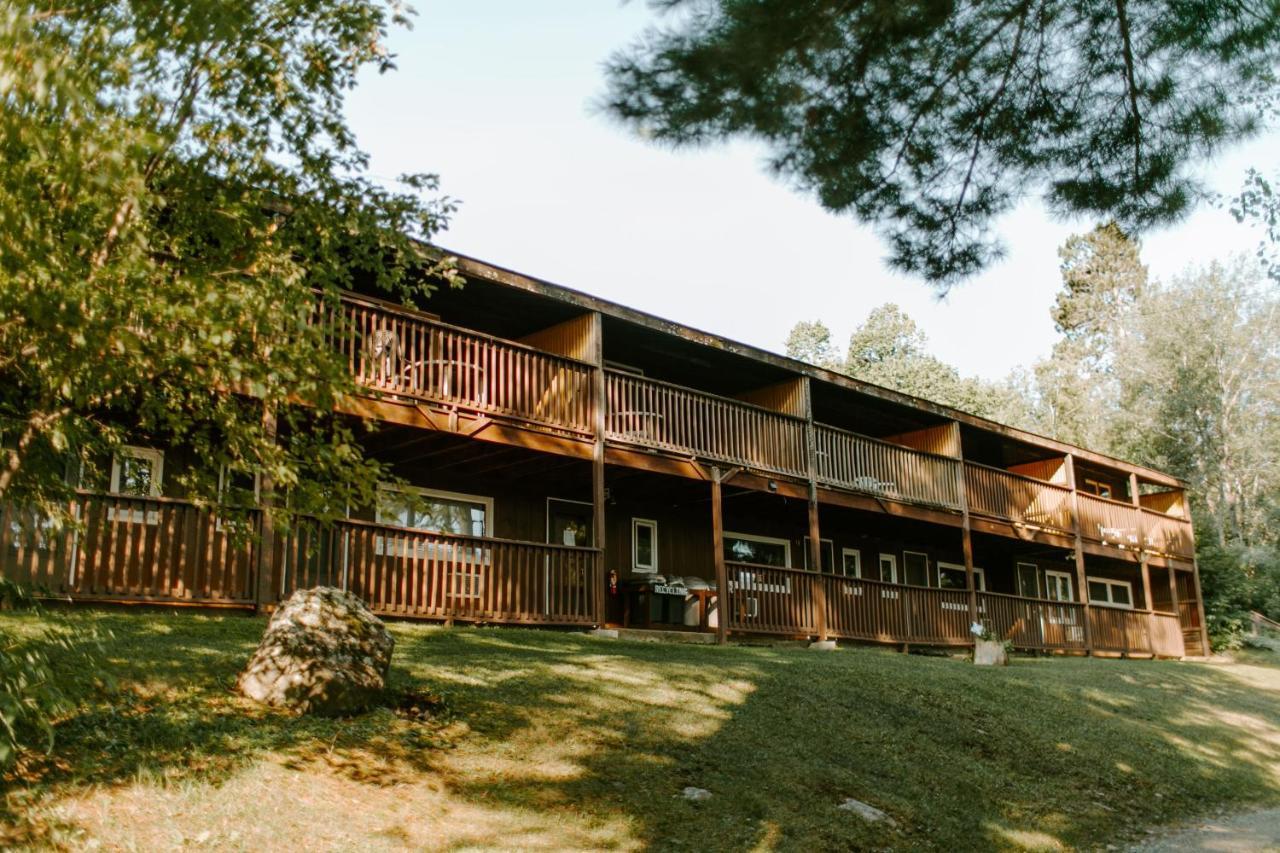 Silver Rapids Lodge & Campground Ely Exterior photo